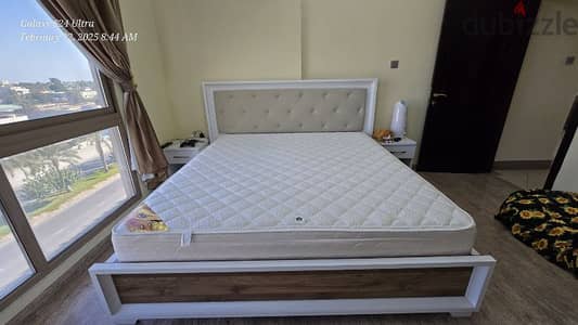 kingbed size with ilux mattress set