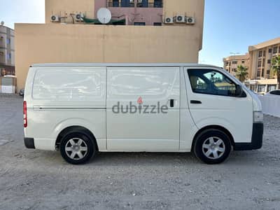 TOYOTA CARGO VAN FOR SALE