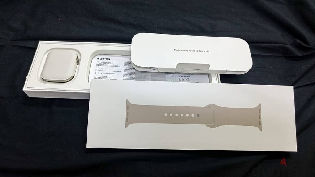 Brand New Apple Watch Series 9 45mm Starlight AI Star SB M/L GPS 4