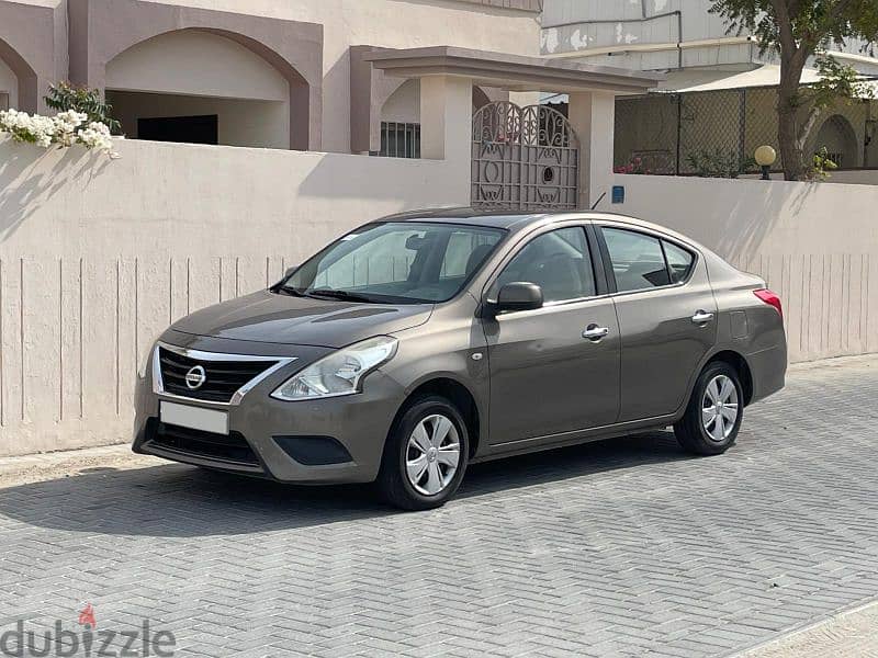 2016 model well maintained Nissan Sunny 0