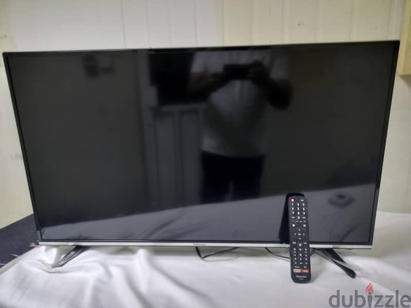 Hisense 40 inch smart led tv 9