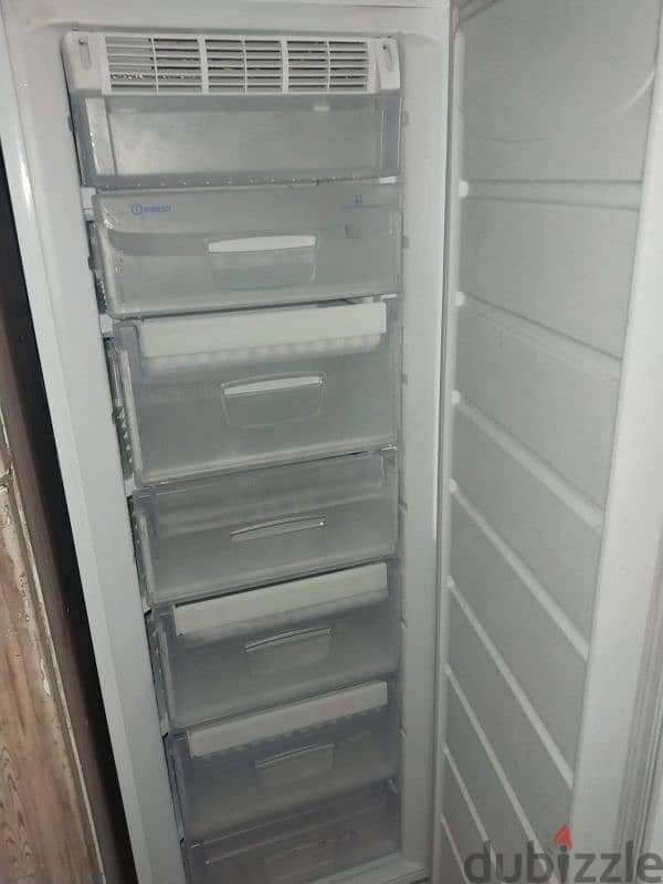 indesit freezer 1