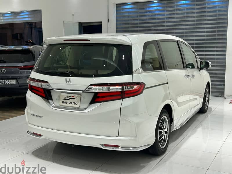 HONDA ODYSSEY MODEL 2019 V4 FOR SALE 7 SEATER 2