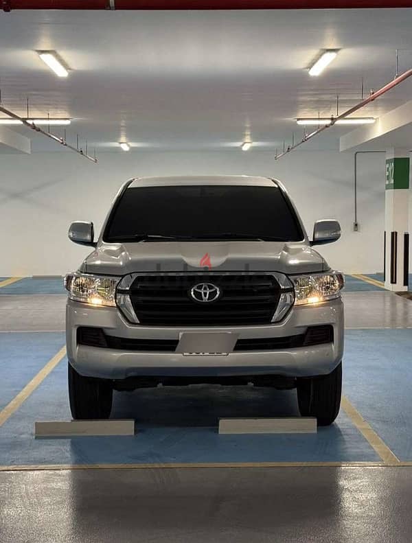 Toyota Land Cruiser 2016 0