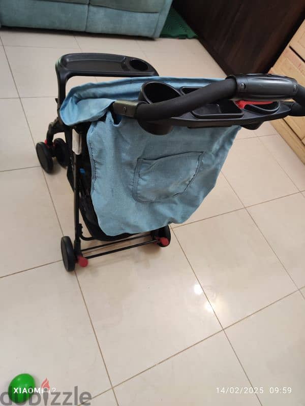 baby stroller almost new 1