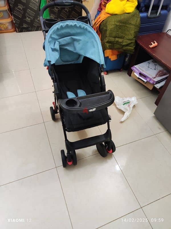 baby stroller almost new 5