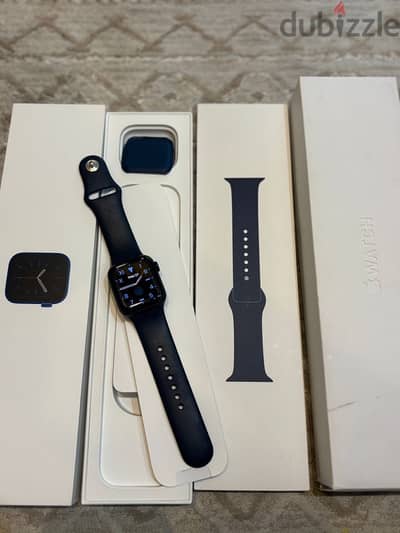 APPLE WATCH SERIES 6 (((LIKE NEW )))