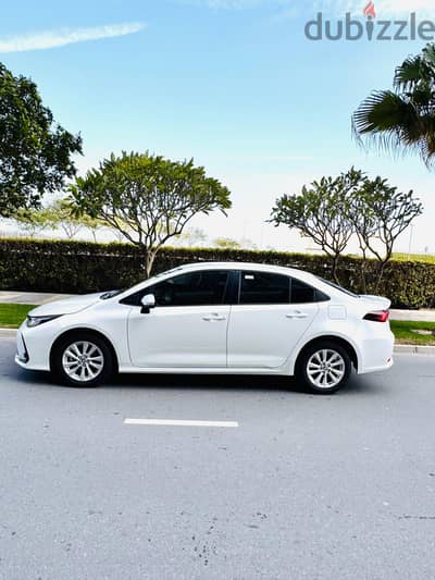 TOYOTA COROLLA  2024-2.0L WHITE-1500km BRAND NEW CONDITION FOR SALE