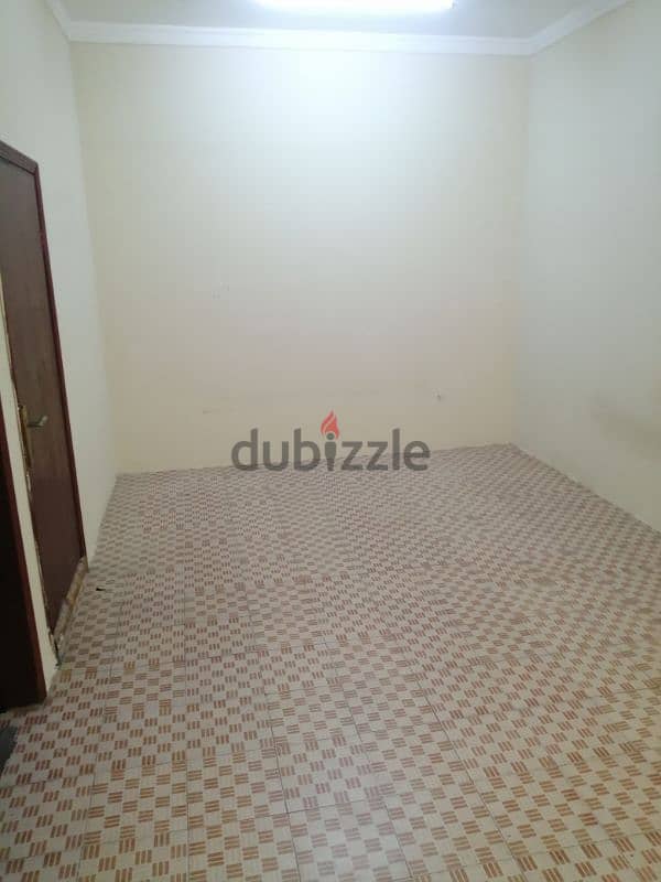 flat for rent with EWA muharaq 0