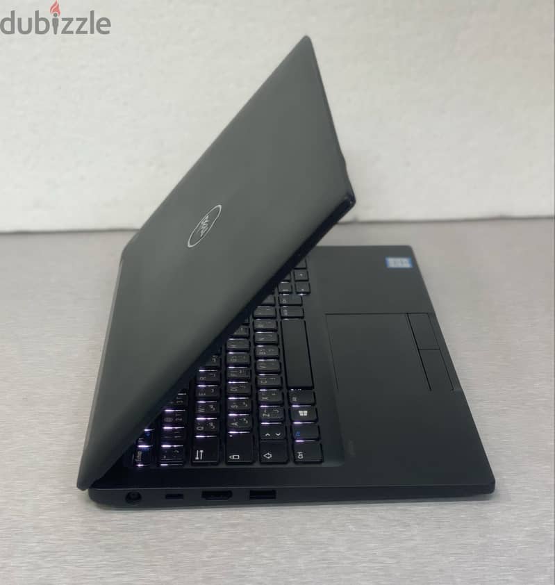 Dell Touch Screen Core i5 2.5Ghz 6th Gen Laptop 8GB RAM 256GB M. 2 3