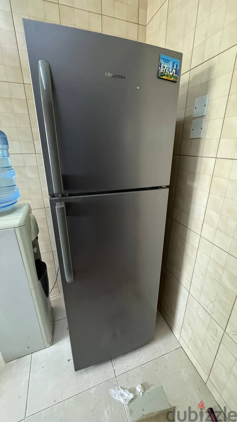 Hisense 330 litres refrigerator 3