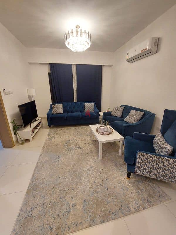 For rent  luxurious  villa with EAW in Janusanللايجارفيلاشامل الكهرباء 3