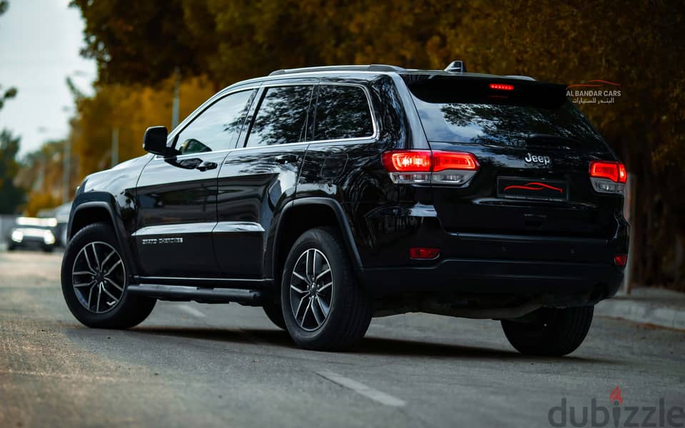 Jeep Grand Cherokee 2019 | EXCELLENT CONDITION | BLACK 8