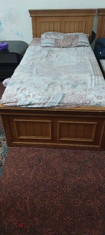 Single beds without mattress very good condition 2