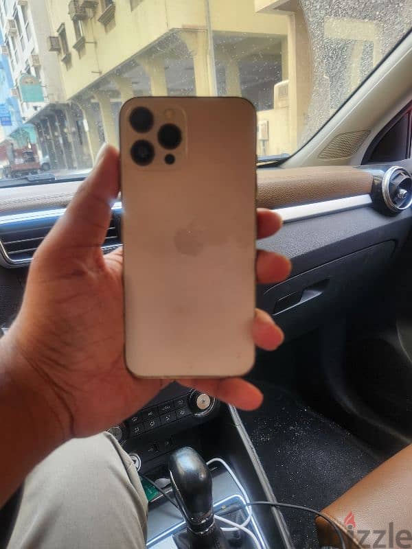 I phone 12 pro max 256 GB face id not working 2