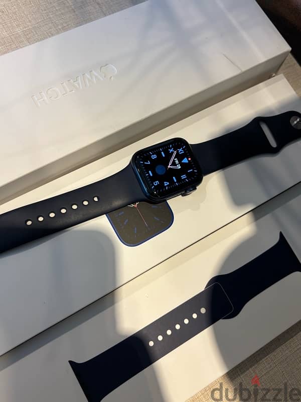 APPLE WATCH SERIES 6 (( full box )) 1