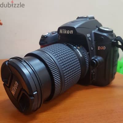 Nikon 90D DSLR camera