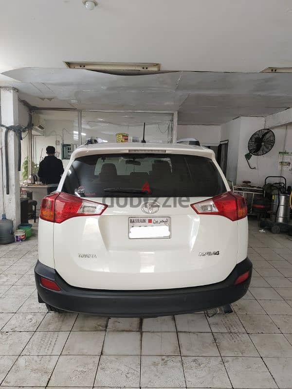 Toyota Rav 4 2013 1