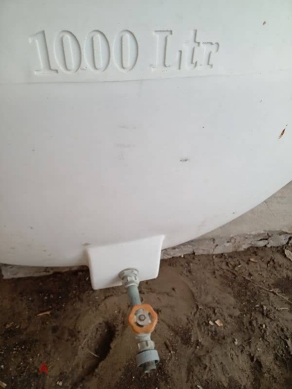 water tank 1000 litters 2