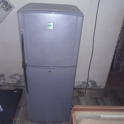 Toshiba 270litre clean 25bd 37756446