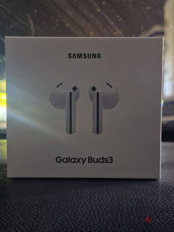 SAMSUNG BUDS'3 2