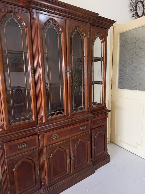 Showcase cabinet for sale 2