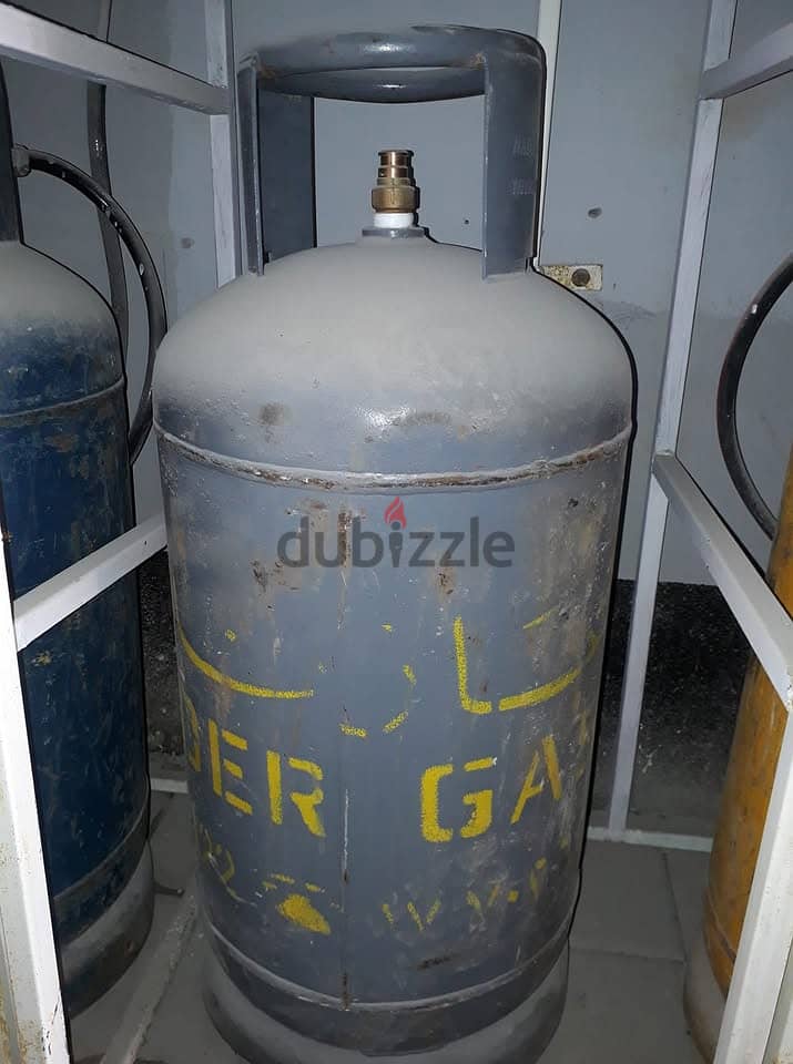 Bahrain Gas and Nader Gas Cylinders for sale with regulator 0