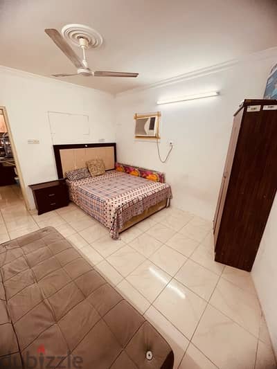 Room for rent (sharing flat)