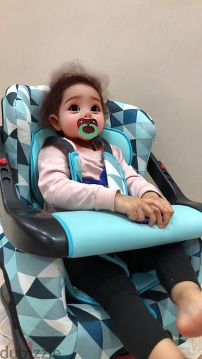 للبيع كرسي سيارة بسعر نار…For sale, a car seat in excellent condition