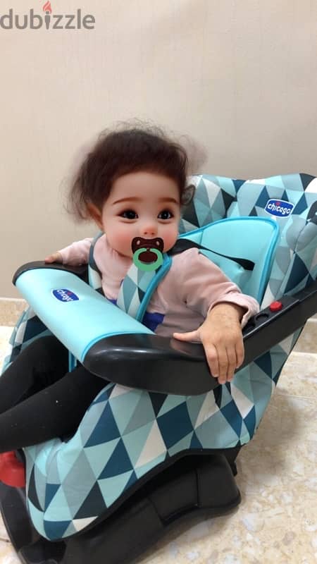 للبيع كرسي سيارة بسعر نار…For sale, a car seat in excellent condition 1