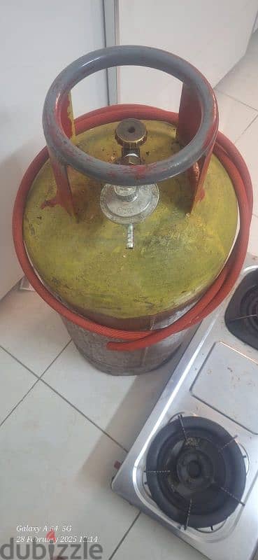 gas cylinder and stove 3