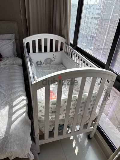 baby bed in good condition