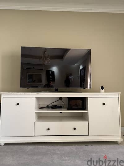 Tv table / طاولة تلفزيون