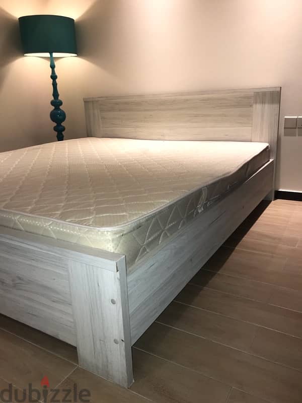 Bed & other items for sale 1