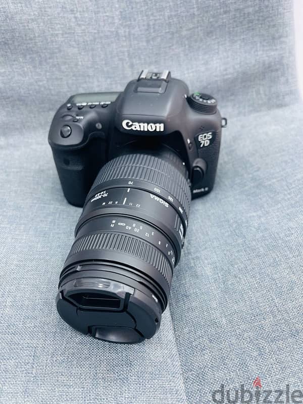 Used Canon EOS 7D Mark 2 with 70-300mm Lens 2