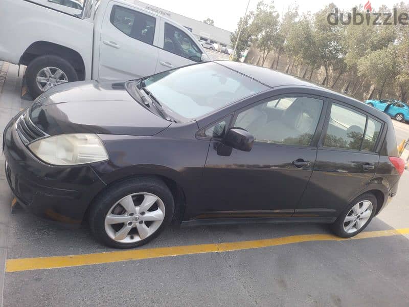 Nissan Tiida 2011 2