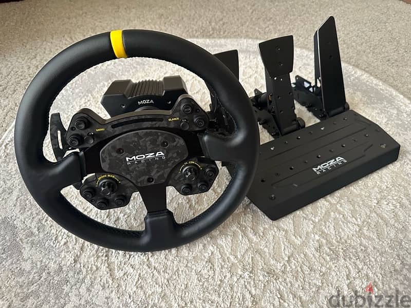 MOZA R12 | RS V2 Wheel | SR-P pedals (with clutch) 4