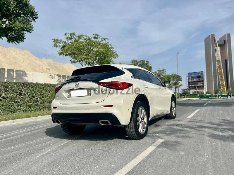 Infiniti Q30 2019 model full option for sale 2