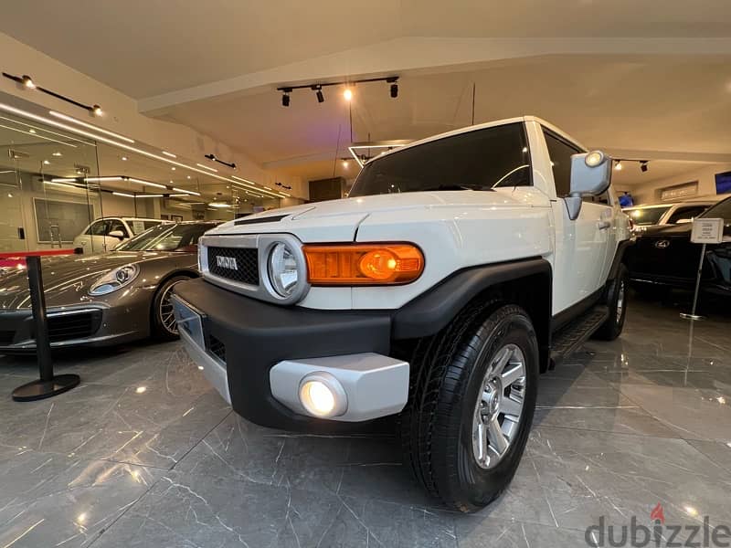 Toyota FJ Cruiser 2020 4