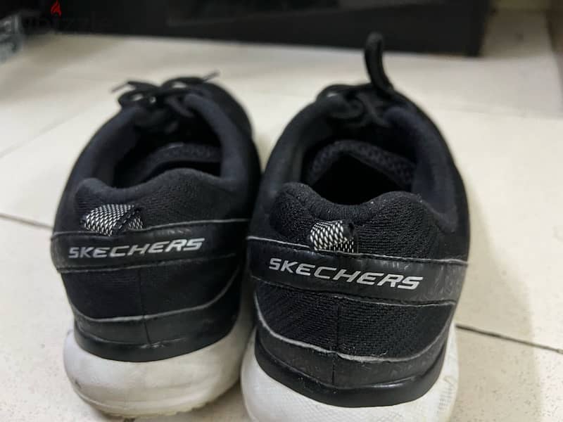 Skechers shoes black color slightly used 1