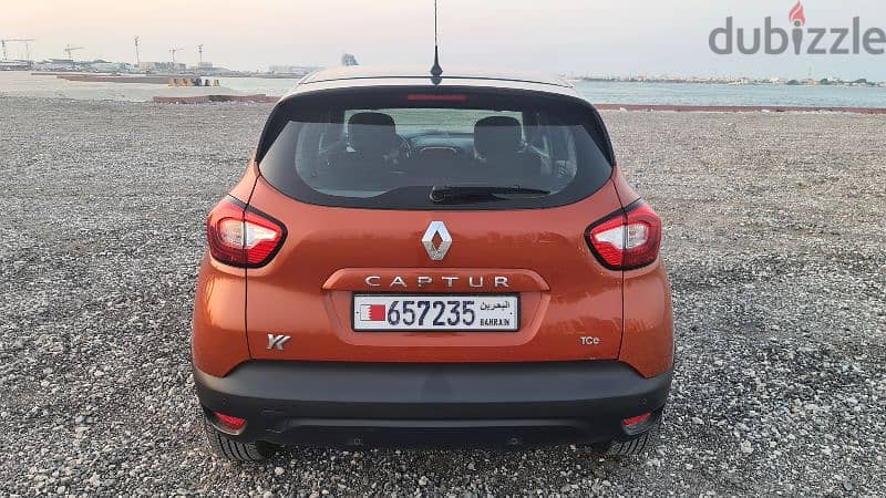 Renault Capture 2016 Less Mileage Good Condetion 5