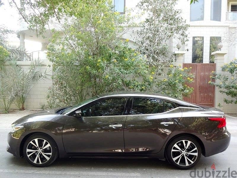 Nissan Maxima 2016 Perfect Condetion Clean Car 3