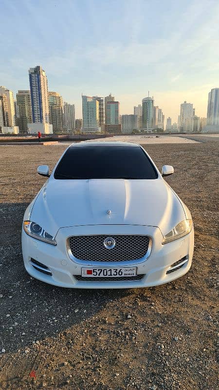 Jaguar XJL V8 Supercharged 5.0 Full Option With 5 Digit Number Plate 1