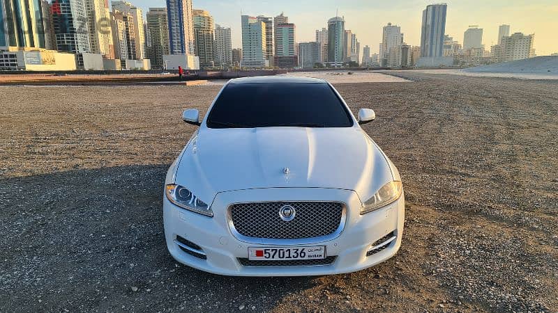 Jaguar XJL V8 Supercharged 5.0 Full Option With 5 Digit Number Plate 8