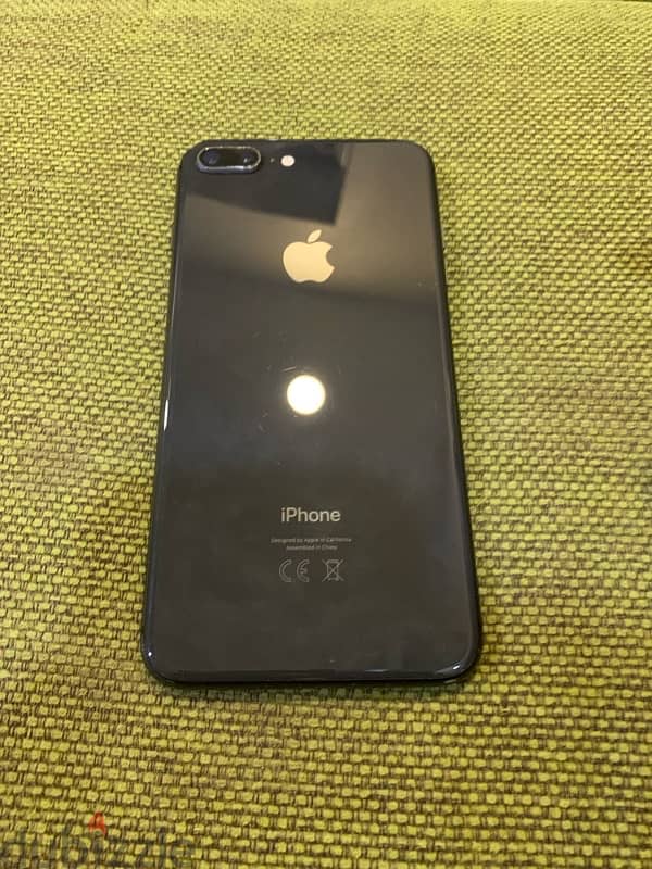 iPhone 8 Plus 128gb 4