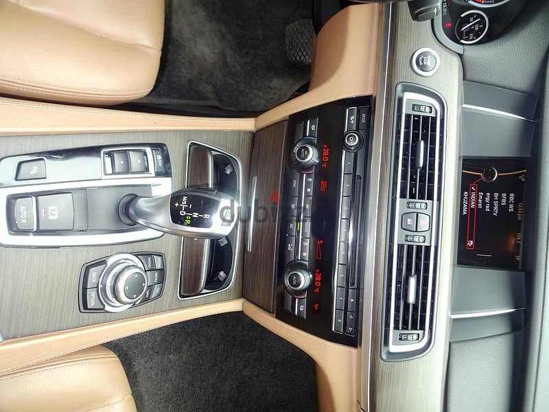 BMW 730 Li 3.0L 2014 Brown V6 Single User Well Maintained Urgent Sale 11