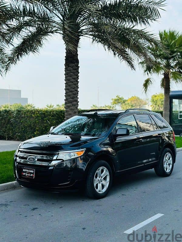 Ford Edge 2013 model. Compact SUV Jeep in very large rear seat with AC 1