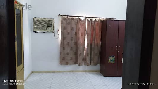 Room for rent ( only kerala families or Ladies)