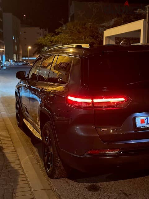 Jeep Grand Cherokee 2022 3