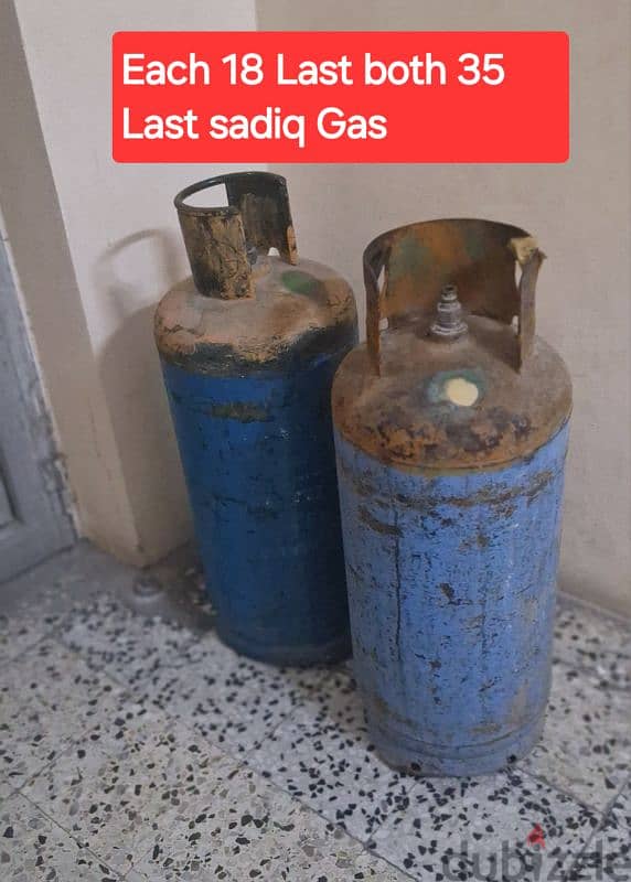 sadiq gas 35 both each. 18 0